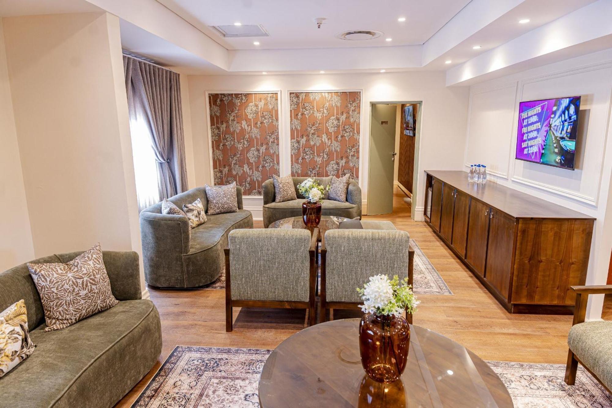 Peermont Walmont At The Grand Palm, Gaborone Hotel Екстериор снимка