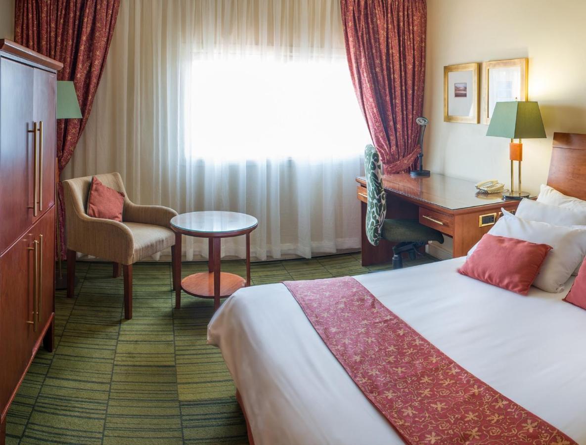 Peermont Walmont At The Grand Palm, Gaborone Hotel Екстериор снимка